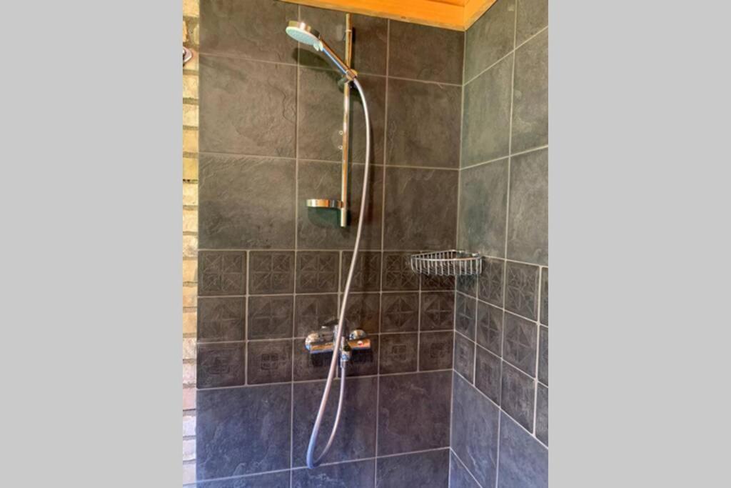 Pirtsmaja Villa Marta Cesis Luaran gambar