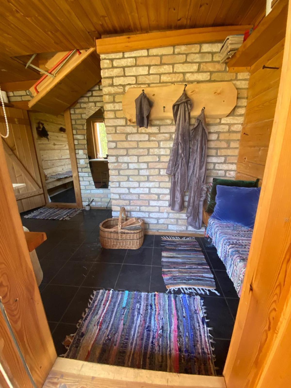 Pirtsmaja Villa Marta Cesis Luaran gambar